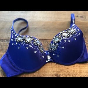 Marciano Bra
